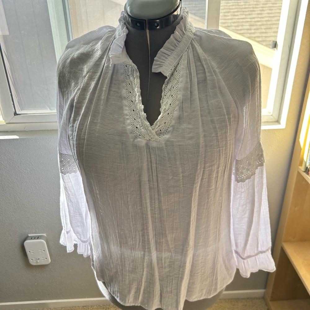 Counterparts White Blouse with Lace Details